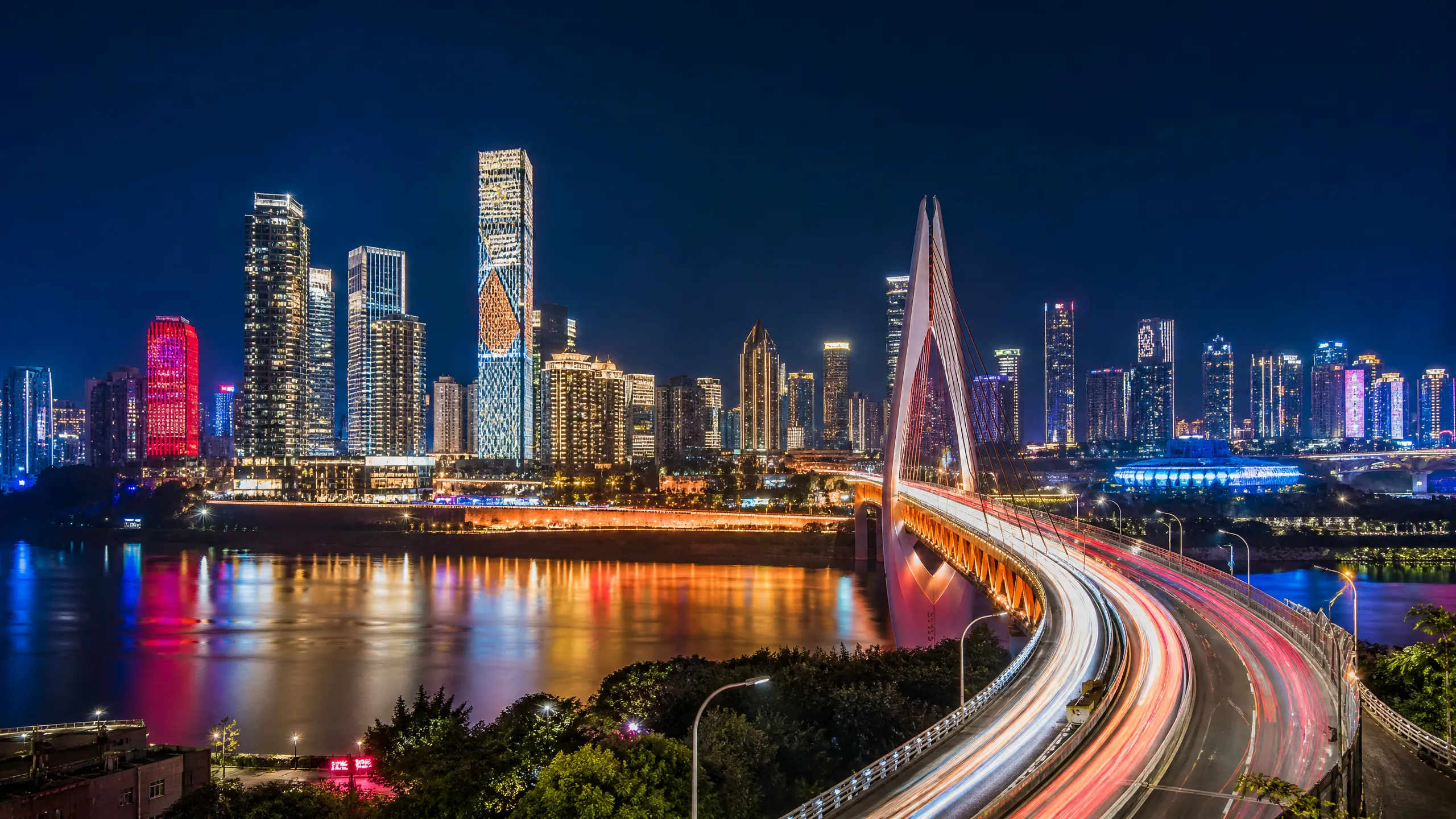 城市夜景慢直播画面展示璀璨灯光